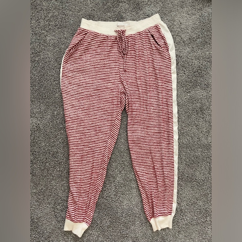 Abercrombie & Fitch Red and White Striped Pajama Jogger Pants - size L